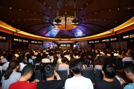 “40under40”2018全國啟動(dòng) 梁志天、黃全攜逾千名青年設(shè)計(jì)師燃爆現(xiàn)場！